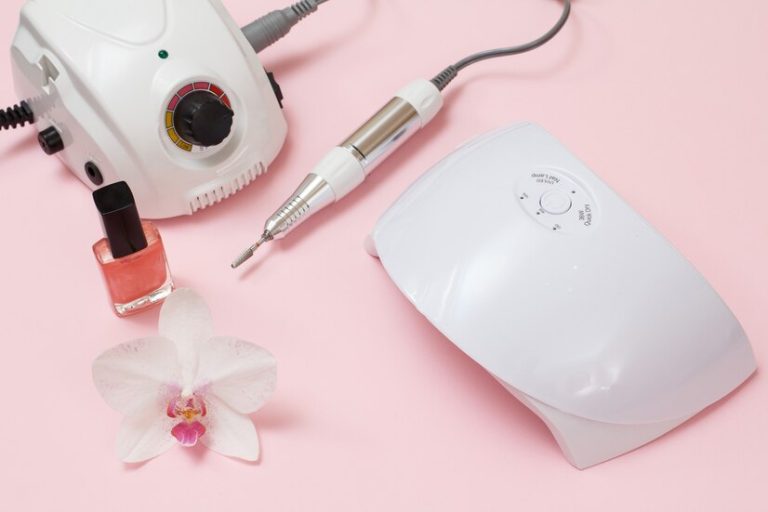 Hygiene und Sterilisation von Werkzeugen in der Maniküre: Grundregeln