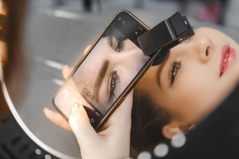 Effektive Vermarktung von Augenbrauen-Dienstleistungen