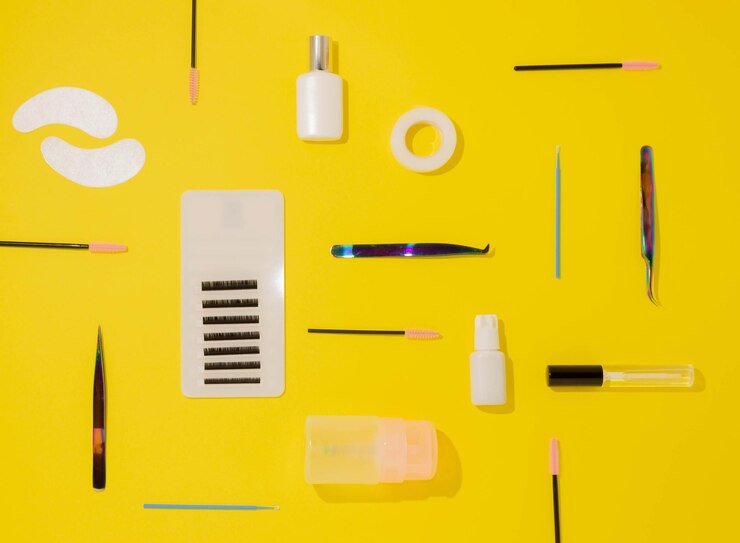 Brow-Lifting-Materialien: Was Sie über Inhaltsstoffe wissen sollten