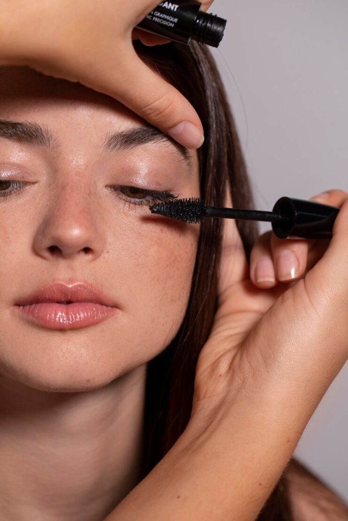 Die richtige Mascara wählen: Volumen, Länge oder natürlicher Effekt?