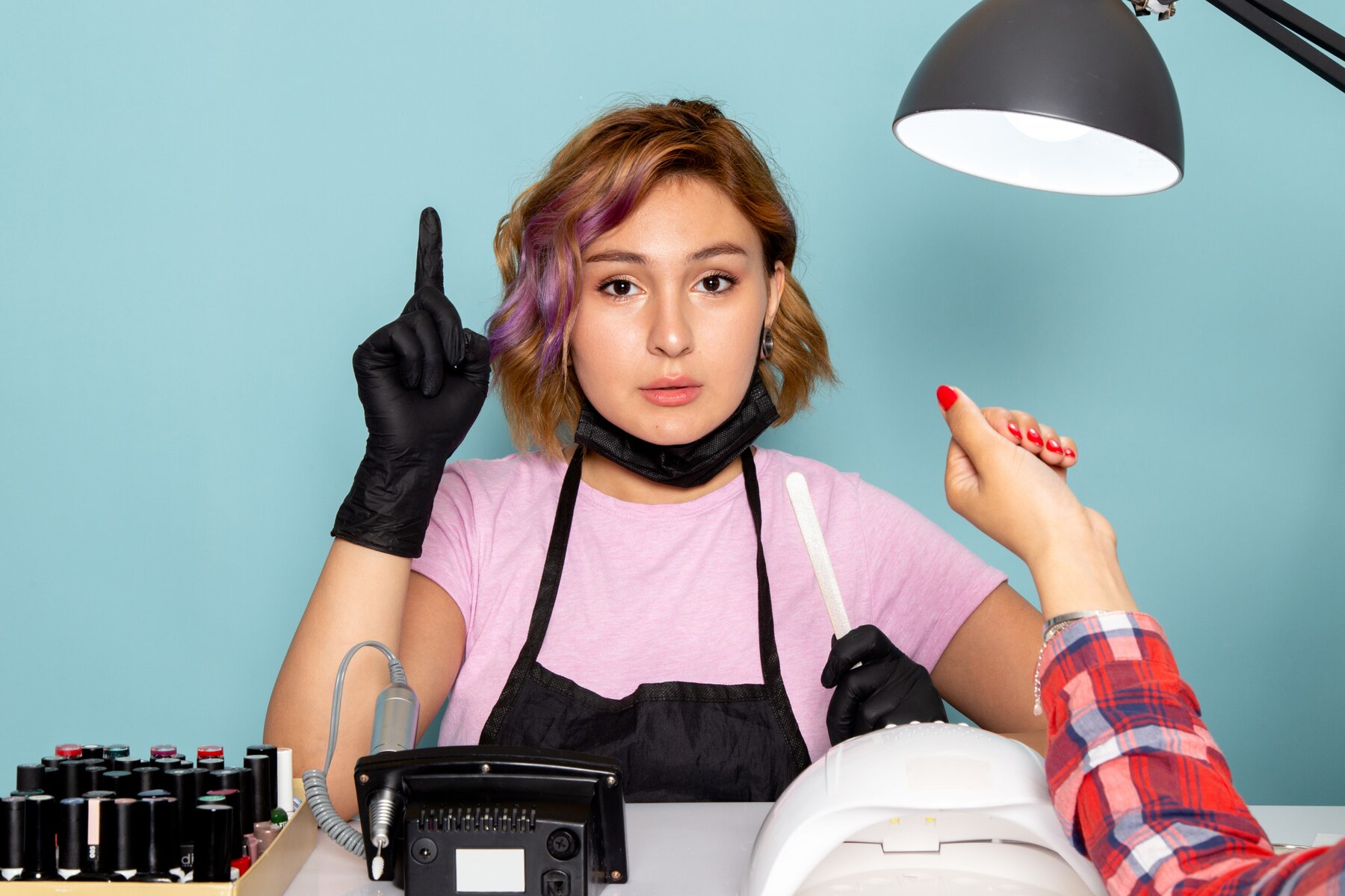 Professionelle Entwicklung: So werden Sie ein gefragter Nageldesigner