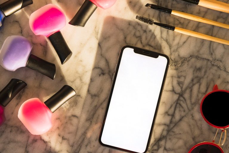 Instagram-Tipps für Nageldesigner*in – von der MONLIS Schule München