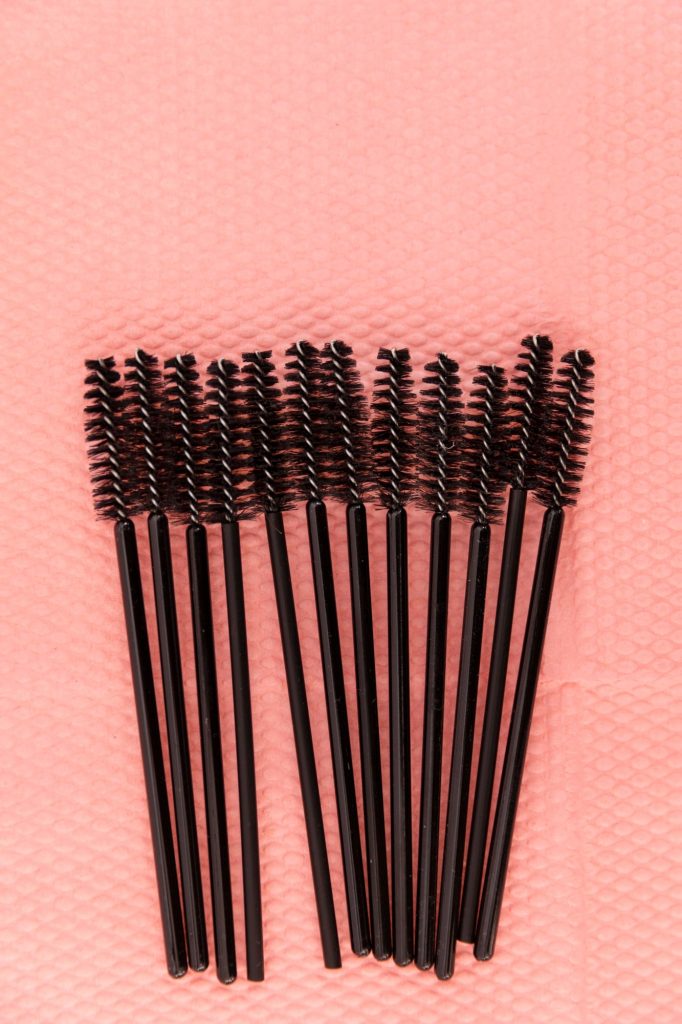 Bürstchen, Mikrobürstchen, Applikatoren: Wann welches Tool?