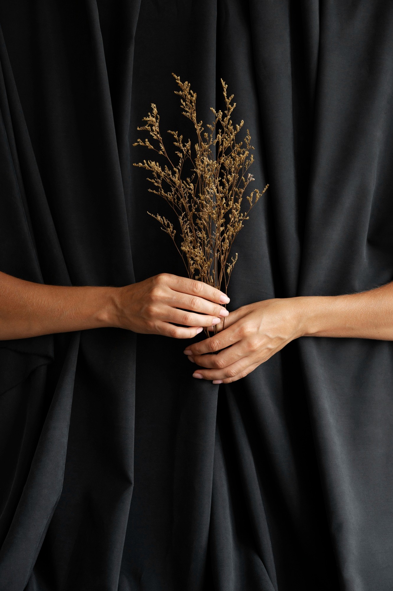 Maniküre für Fotoshootings: Theorie & Vorbereitung bei MONLIS Schule